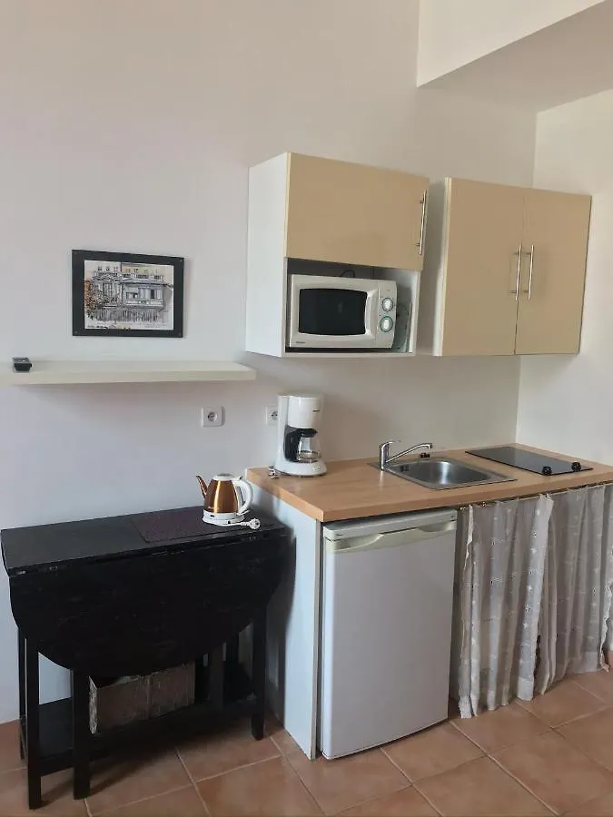 Studios Floreal Nicea Hotel apartamentowy