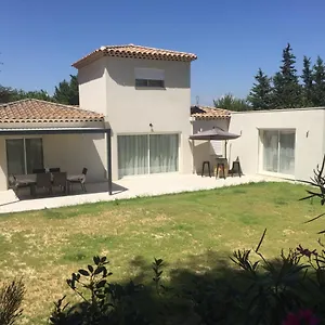  Bed & Breakfast D Hotes Calas 5 Min Gare Tgv Aix Pole D Activites D Aix En Provence Et Arena Frankrijk
