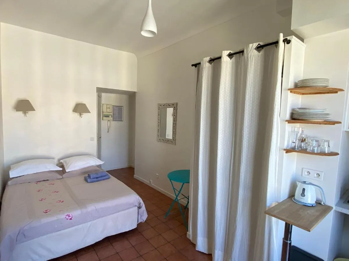 Aparthotel Studios Floreal Nice