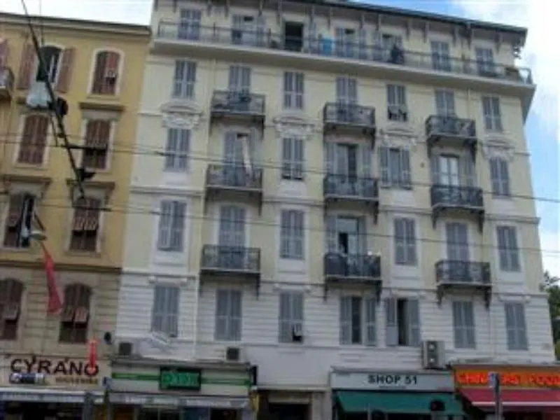 Studios Floreal Nice Aparthotel